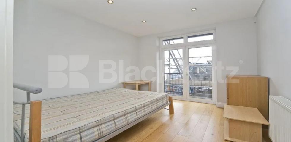 4 bedroom 2 bathroom inclusive of all bills excluding Council Tax Camden Road, Holloway